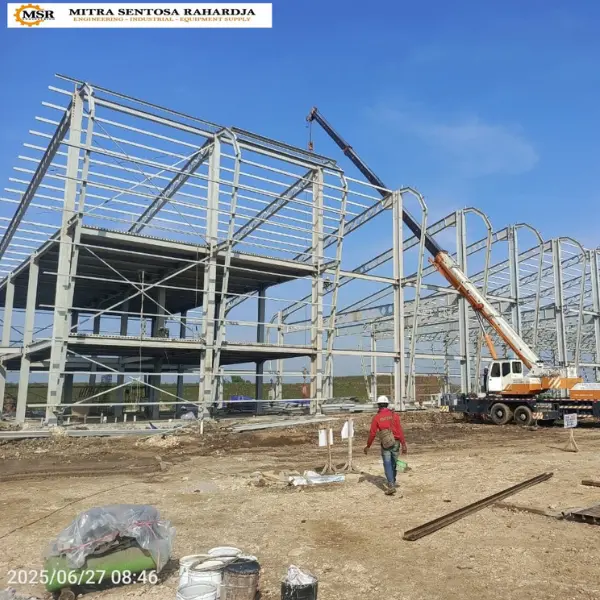 Proyek Konstruksi Baja 12